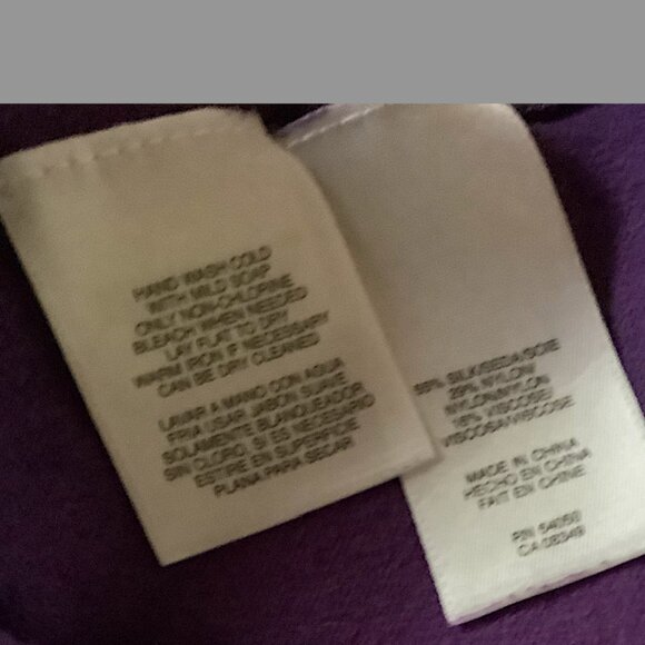 Jones New York- Lot of 2, Yellow, Purple 100% cotton Tees, Size M and XL - Picture 9 of 9